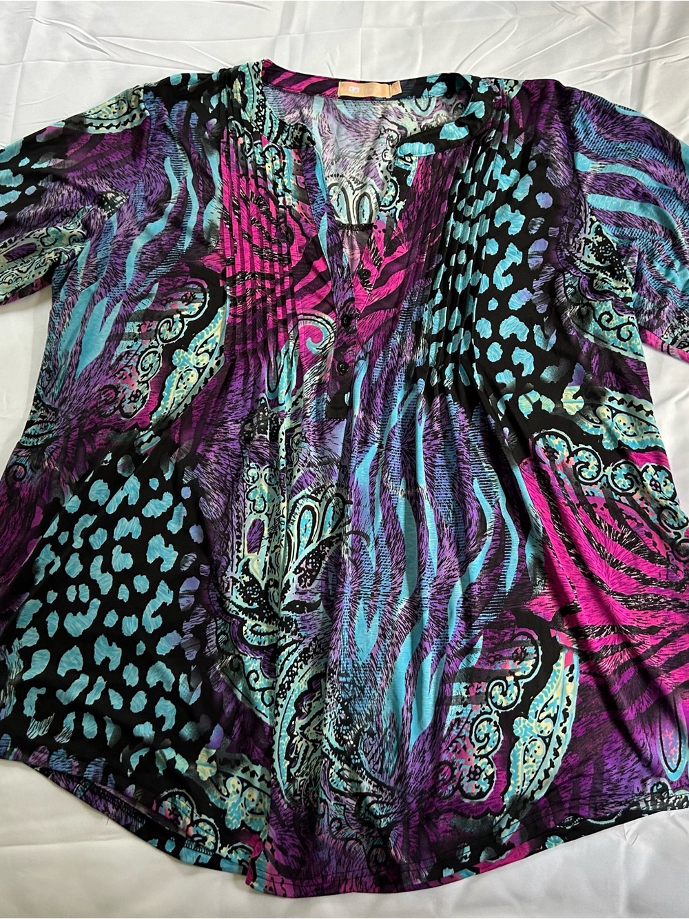 LA CERA Multi-Color Print Stretch Pintuck Tunic Women’s 1X